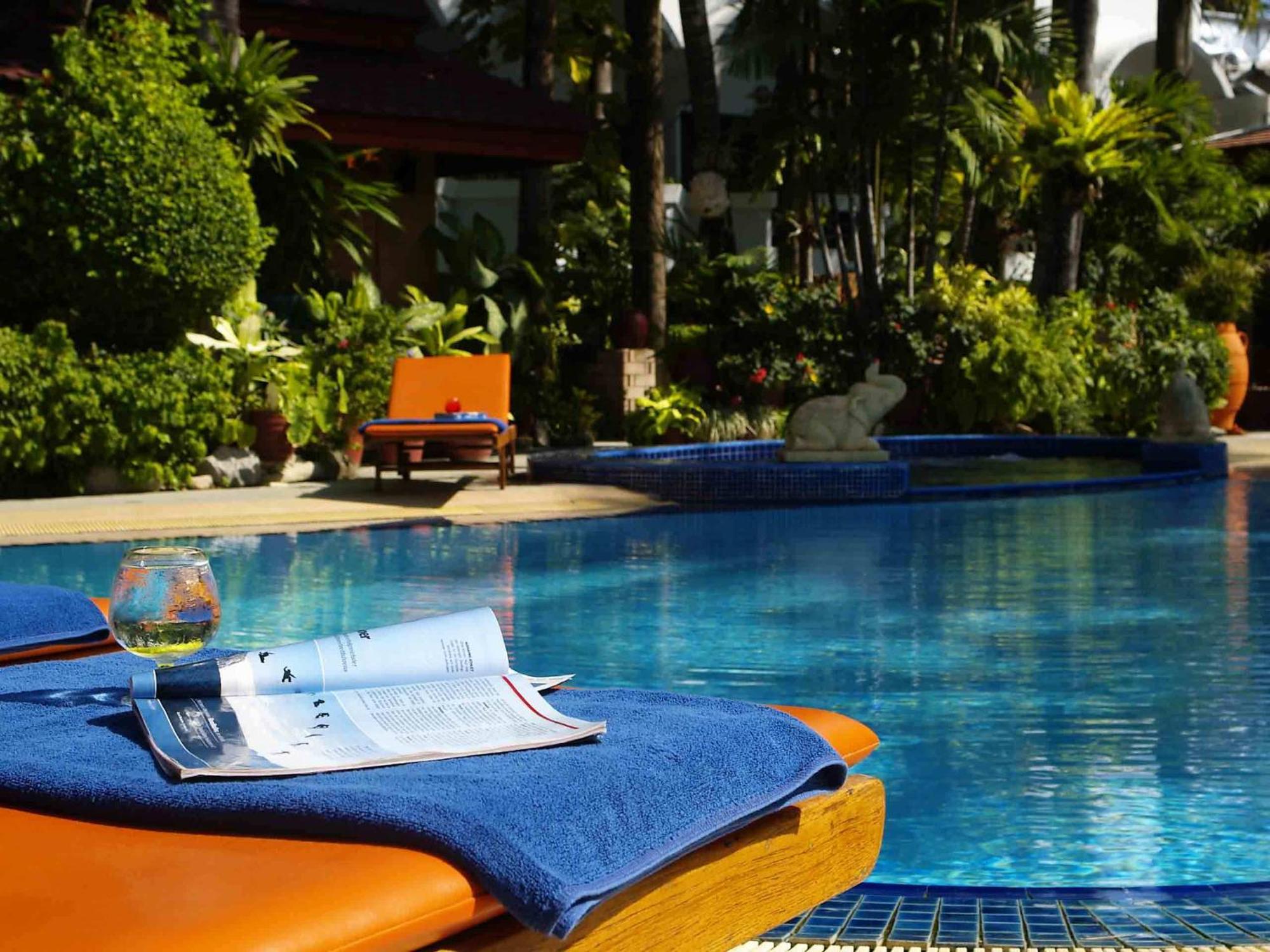 Safari Beach Hotel Patong Kültér fotó