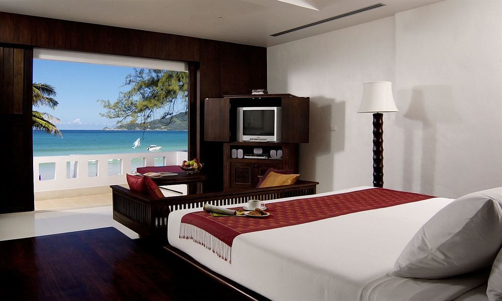 Safari Beach Hotel Patong Kültér fotó